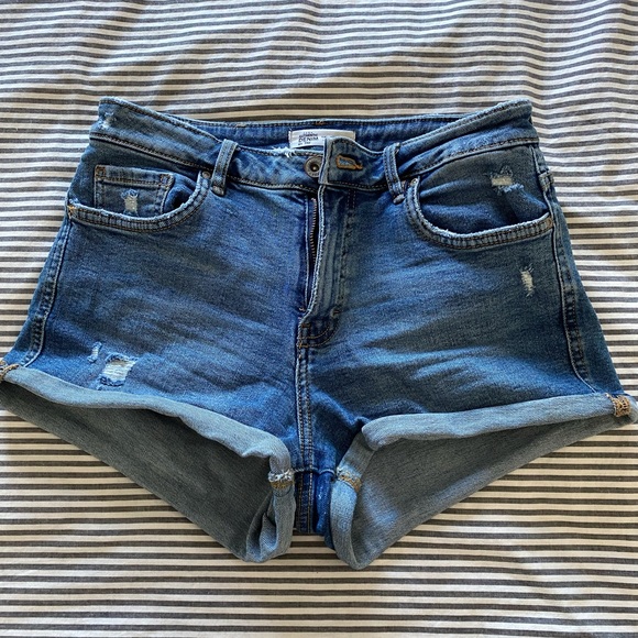 Zara denim shorts Size 4 - Picture 1 of 3